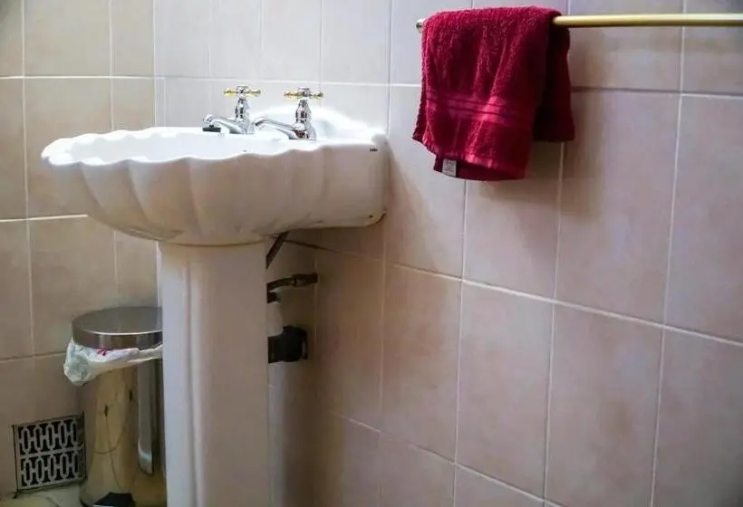 デラックストリプルルーム, Outentique Accommodation