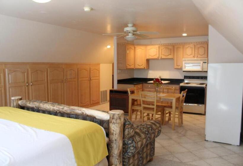 شقة غرفة واحدة, Swallow Cove