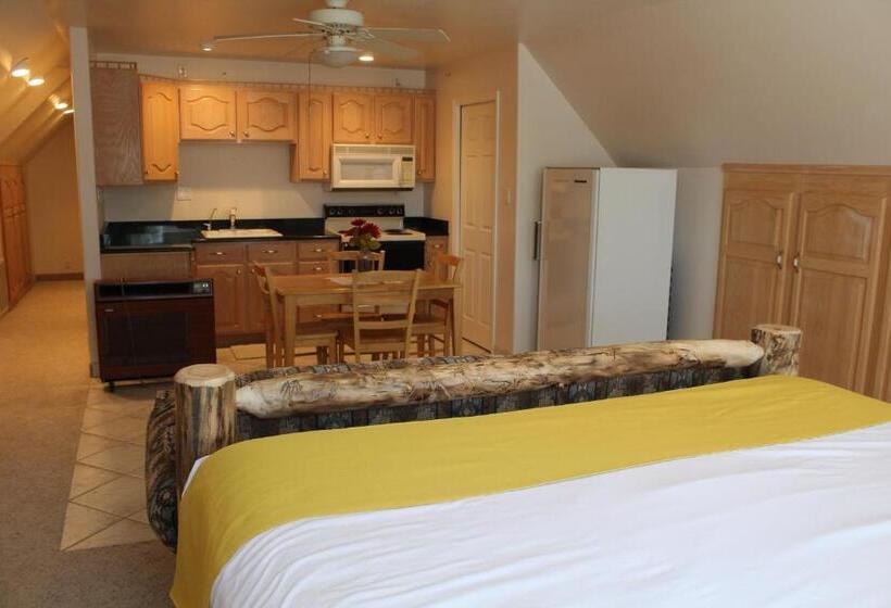 شقة غرفة واحدة, Swallow Cove