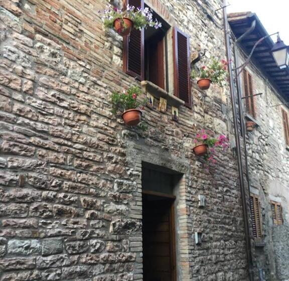 스탠다드 트리플 룸, Affittacamere Mirella