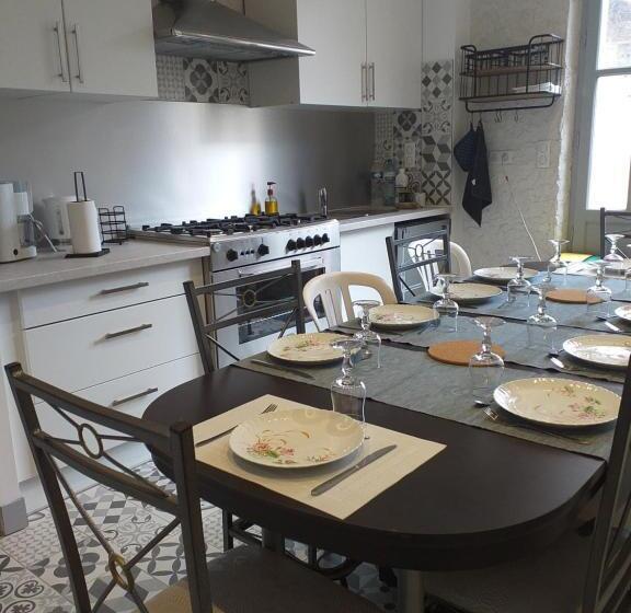 اتاق استاندارد با چشمانداز باغ, Auberge Des Chemins