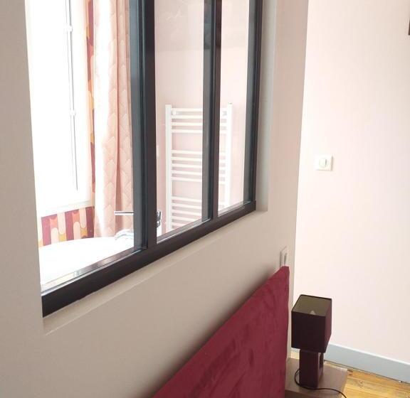 اتاق استاندارد با چشمانداز باغ, Auberge Des Chemins