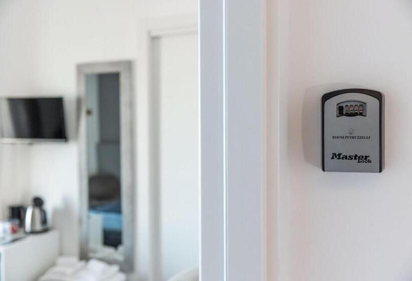 اتاق استاندارد با تخت بزرگ, Capruzzi Guest House