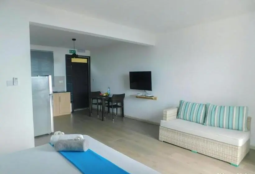 استودیوی استاندارد با چشم‌انداز دریا, Fullmoon Apartment & Studio