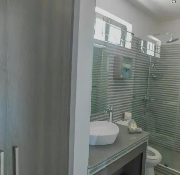 آپارتمان 1 خوابه با چشم‌انداز دریا, Fullmoon Apartment & Studio