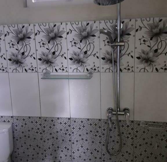 اتاق لوکس, La Rosedepine Chez Mariani Chez L Habitant