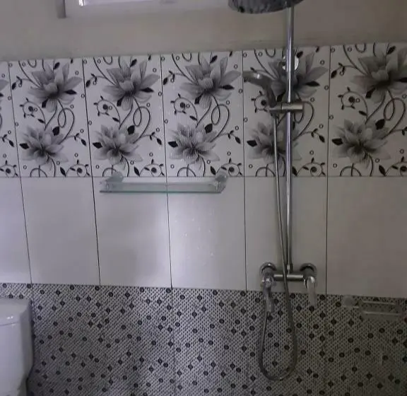 اتاق لوکس, La Rosedepine Chez Mariani Chez L Habitant