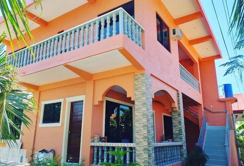 Quarto Superior, Solsken Guest House