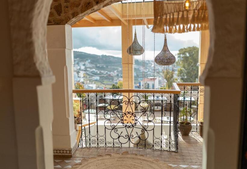 اتاق لوکس با بالکن, Riad Nila