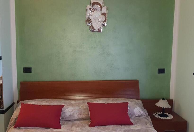 Номер Стандарт с Балконом, B&b Da Silvana A Talamello