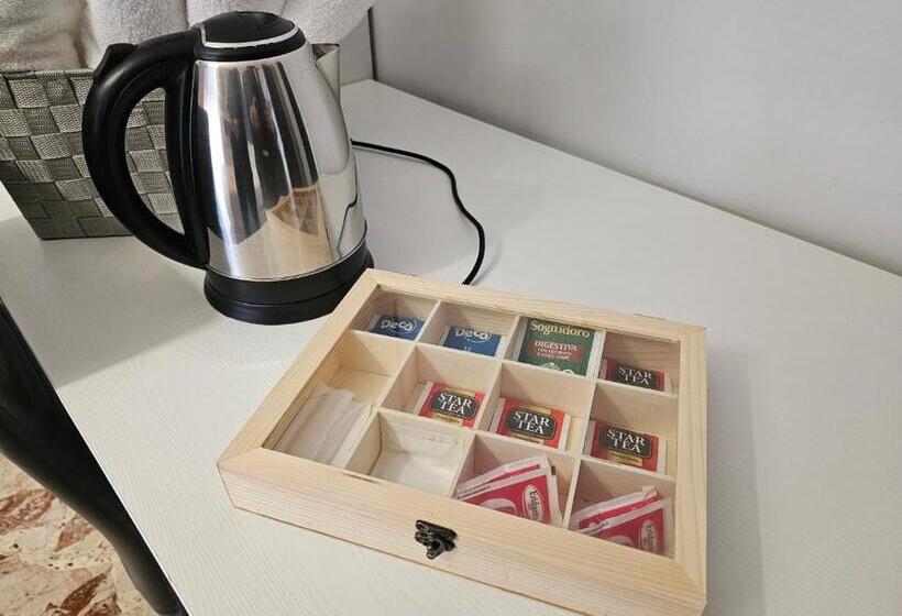 غرفة قياسية مزوَّدة بشُرفة, B&b Dei Rota Affittacamere Mercato San Severino Salerno