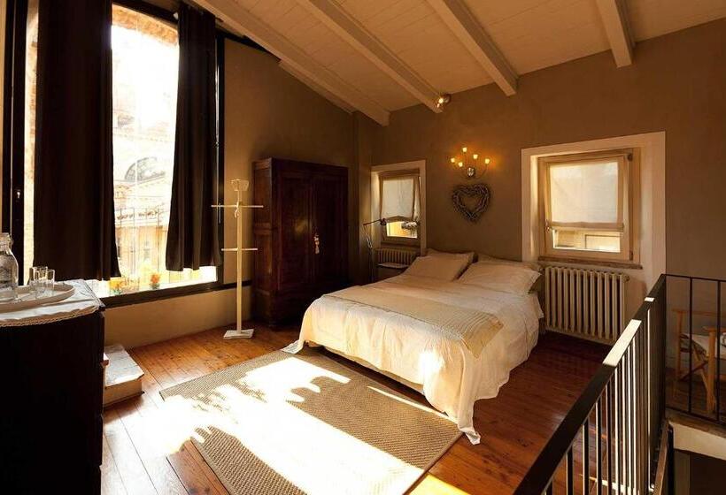 Полулюкс с Балконом, Antico Hospitale