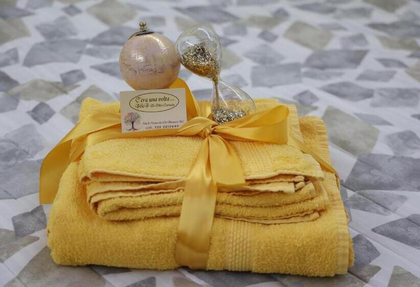 غرفة ديلوكس رباعية, C Era Una Volta..