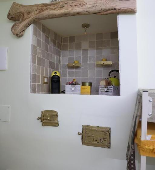 غرفة ديلوكس رباعية, C Era Una Volta..