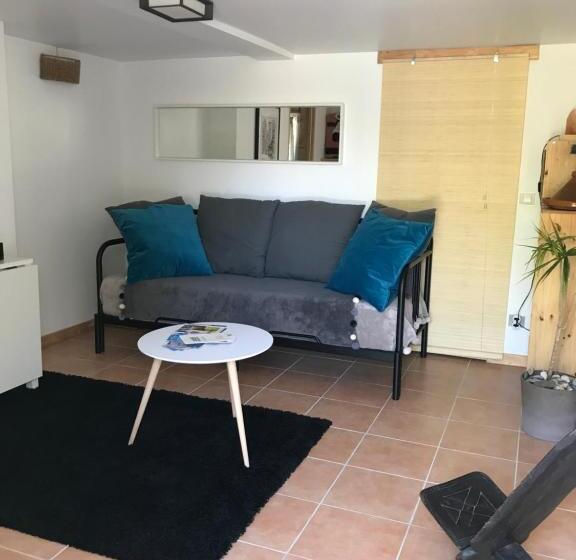 Номер Стандарт Вид на Сад, Guesthouse Du Moulin