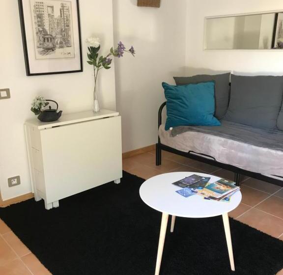 Номер Стандарт Вид на Сад, Guesthouse Du Moulin