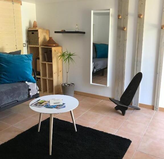 Номер Стандарт Вид на Сад, Guesthouse Du Moulin