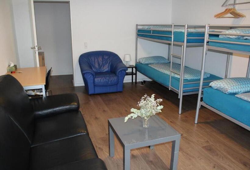 Четырехместный Номер Классик, Rooms In Shared House Saarbrucken Center