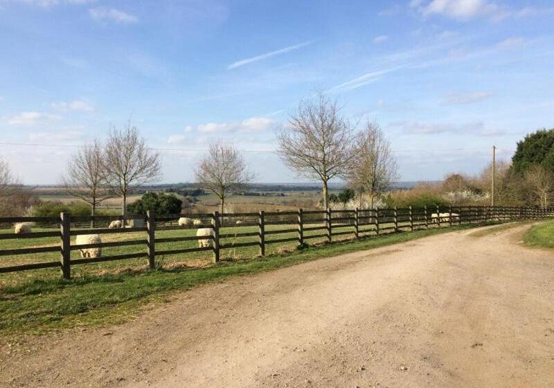 ガーデンビュースタンダードルーム, The Gardens