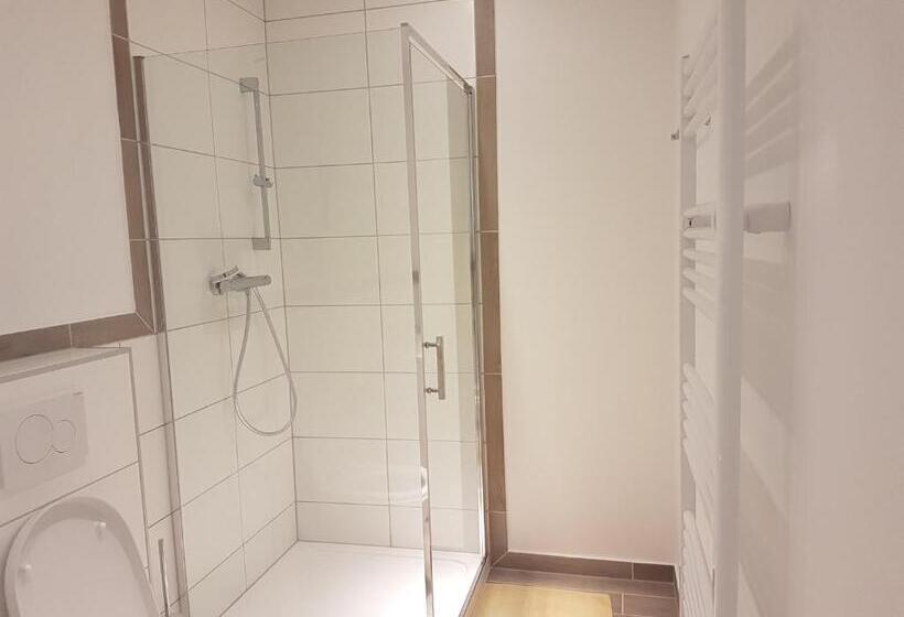 Номер Стандарт, Waldpension