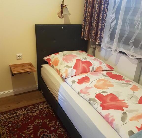 Номер Стандарт Индивидуальный, Waldpension