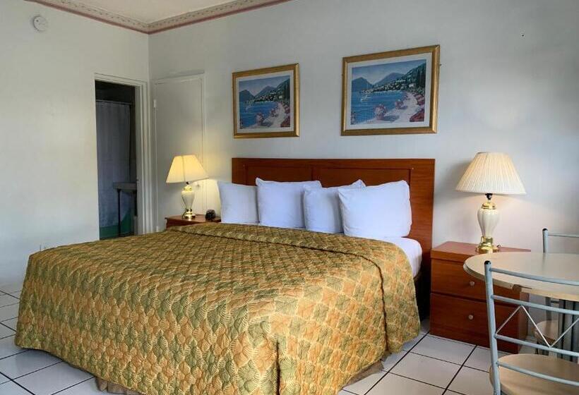 带大床的标准间, International Inn On The Bay