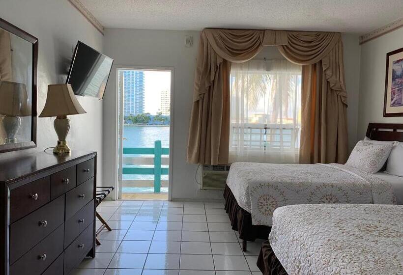 标准间带阳台, International Inn On The Bay