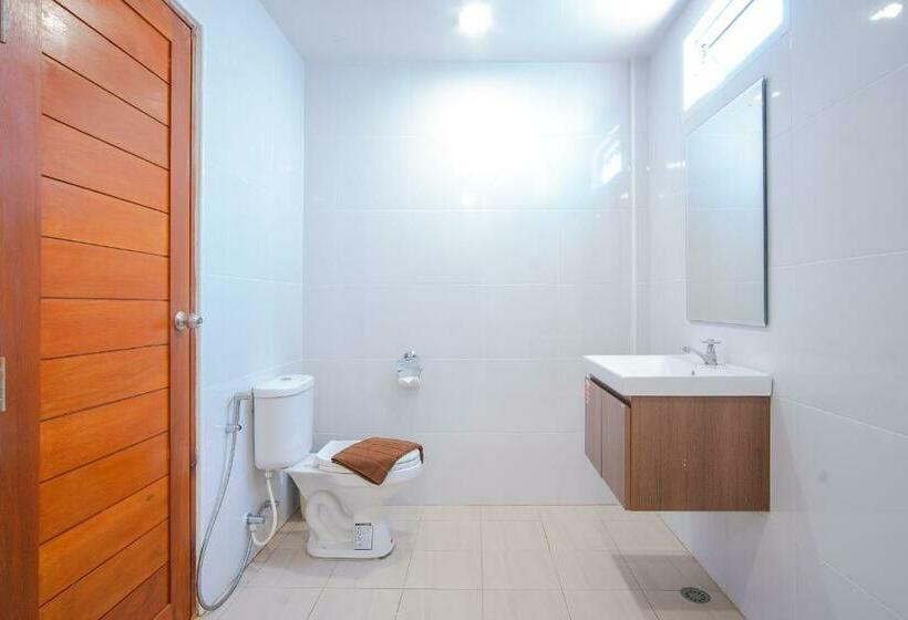 اتاق لوکس, Prayai Changthai Resort