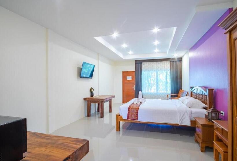 اتاق لوکس, Prayai Changthai Resort