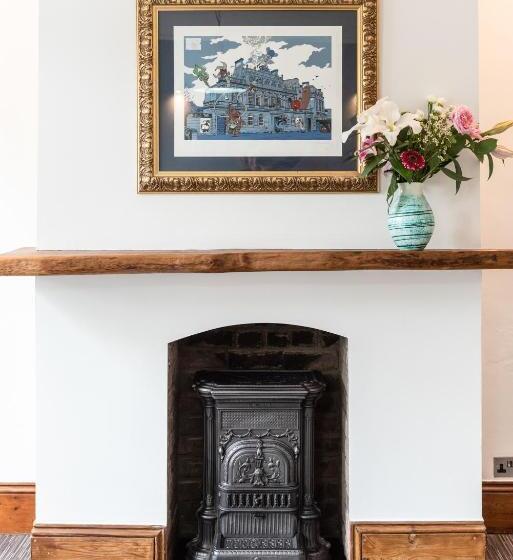 스탠다드 룸 공동 욕실, 144 Lower Cheltenham Place