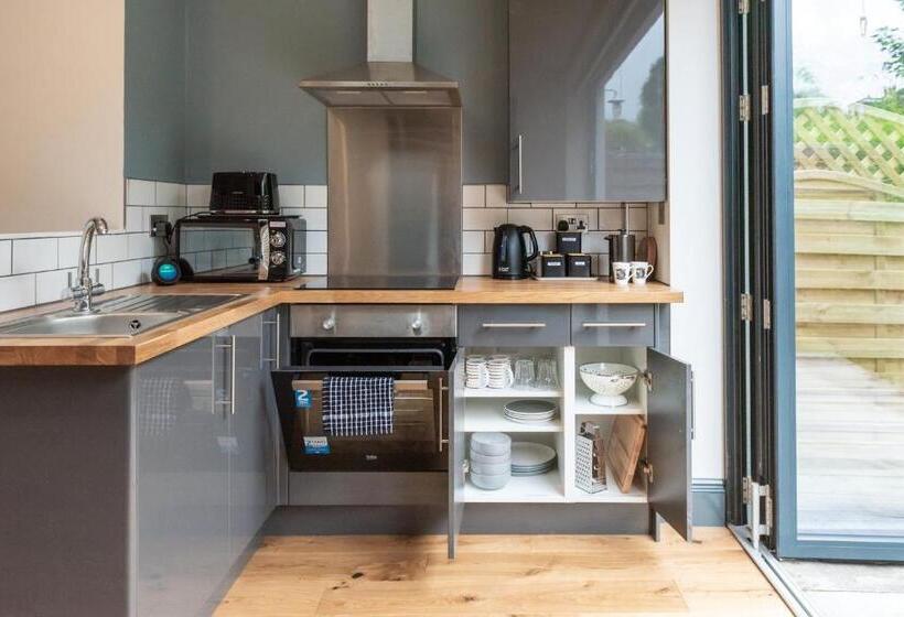 스탠다드 룸 킹사이즈 침대, 144 Lower Cheltenham Place