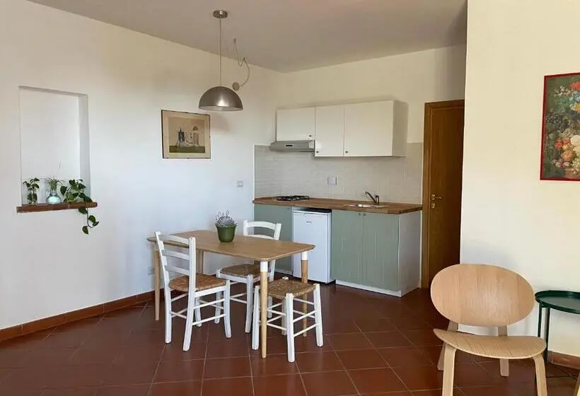 スイート, Botanea Guest House