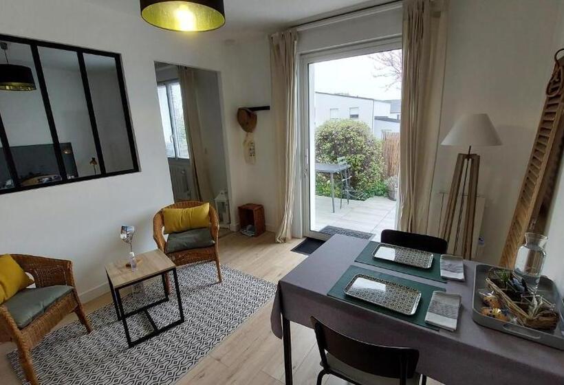 Standard room with outdoor bath, Chambre Avec Suite De 26 M2