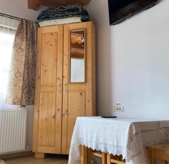 Номер Стандарт Трехместный, Popas In Breb