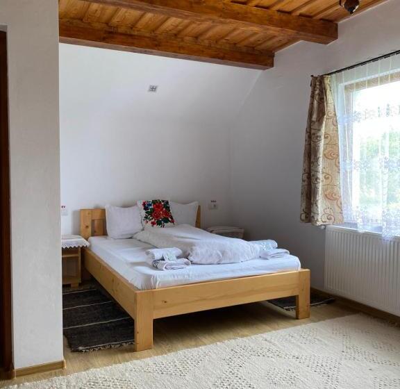 Номер Стандарт Трехместный, Popas In Breb