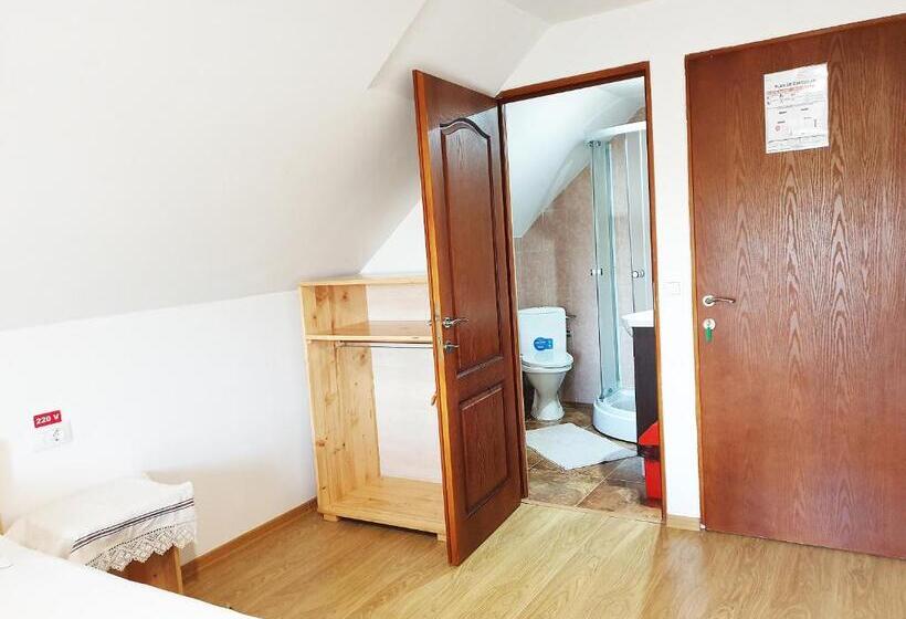 Трехместный Номер Superior, Popas In Breb