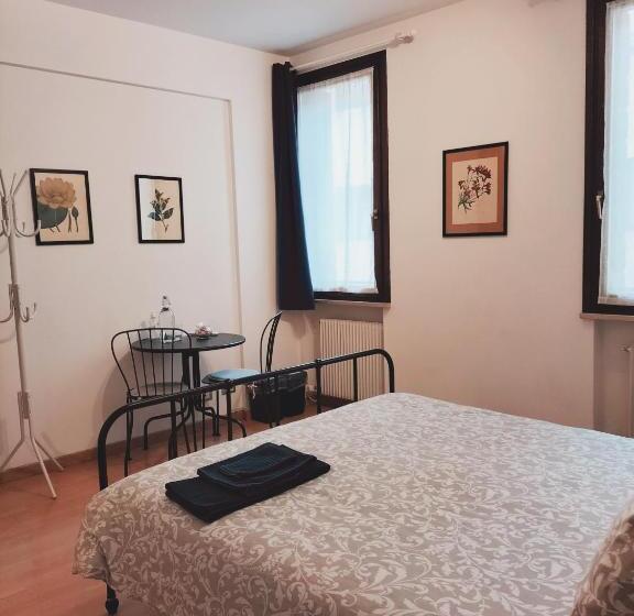 Chambre Standard, Riviera Garibaldi