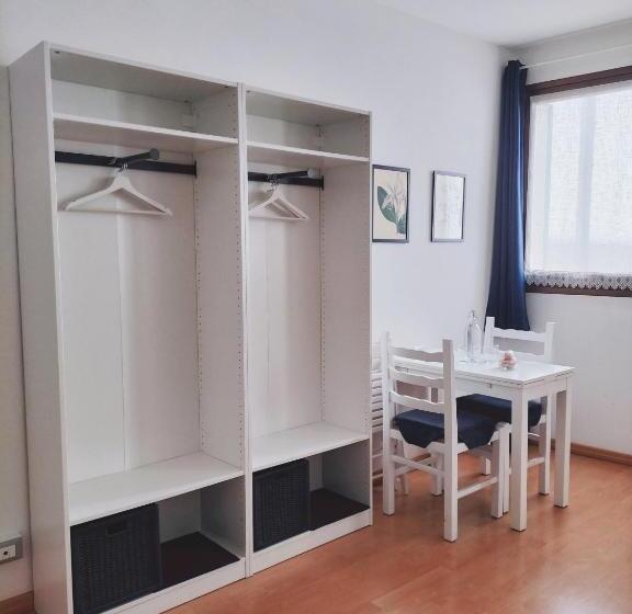 Chambre Familiale, Riviera Garibaldi