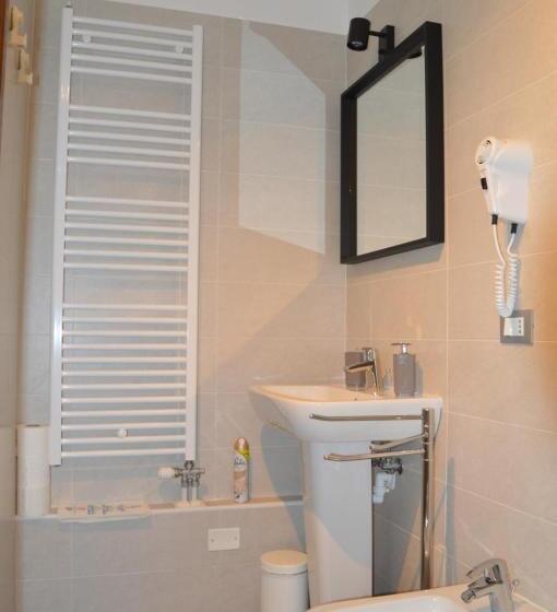 Chambre Standard, Riviera Garibaldi