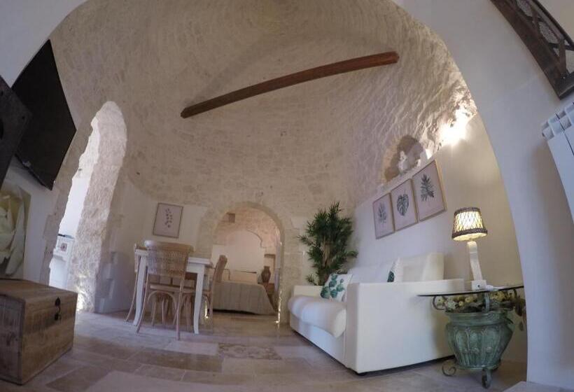 דירת חדר, Trulli Giaci&mauri