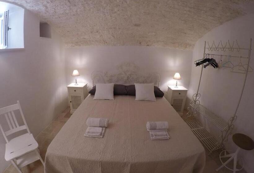 דירת שני חדרים, Trulli Giaci&mauri