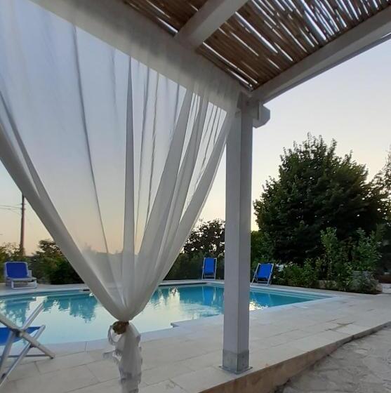 דירת שני חדרים, Trulli Giaci&mauri