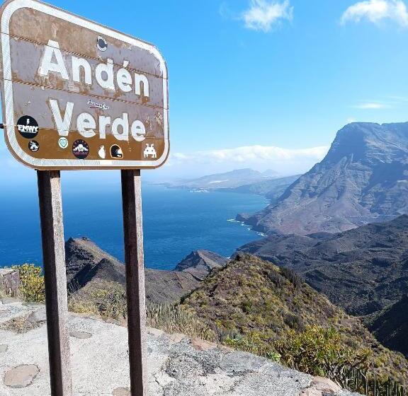 スタンダードスタジオ, B&b And Apartments El Charco Azul