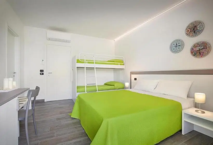 Standard Neljän Hengen Huone, B&b I Tre Olivi