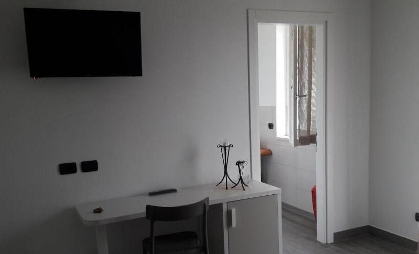 اتاق استاندارد, B&b I Tre Olivi