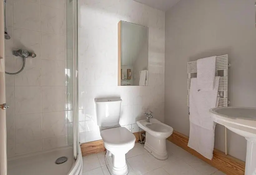 キングサイズベッドのスタンダードルーム, Coed Y Berclas Guest Room, Wonderful View