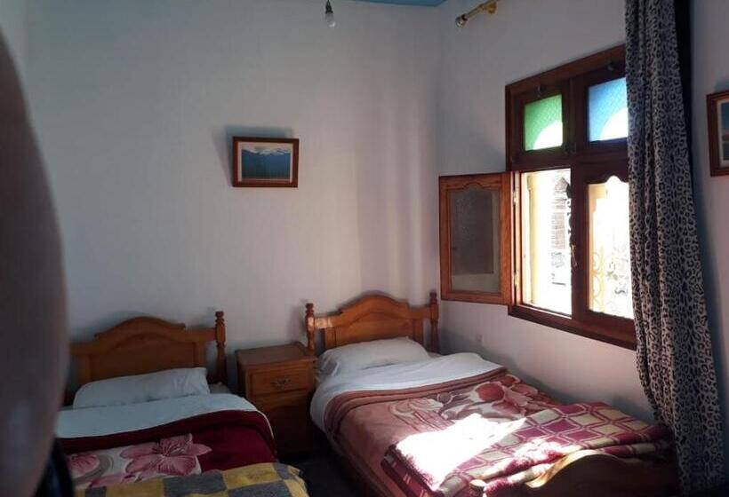 اتاق راحتی سه تخته, Harmony