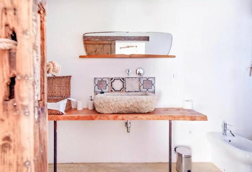 Номер Стандарт, Casina Solatia