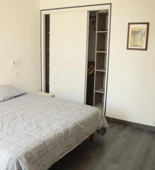 آپارتمان 1 خوابه همکف, Hostel Du Lapin Blanc