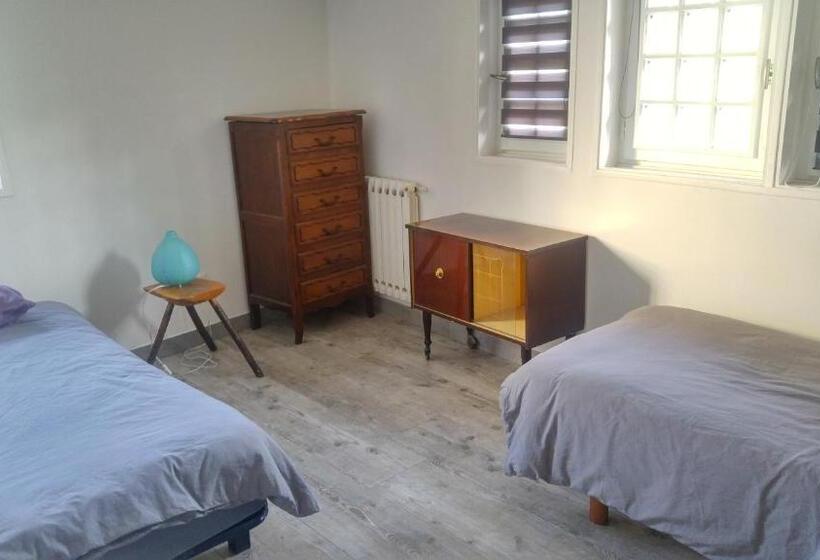 آپارتمان 3 خوابه, Hostel Du Lapin Blanc